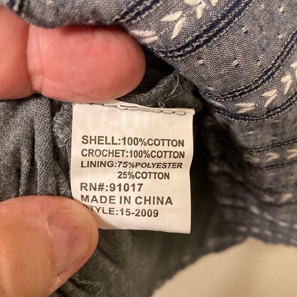 Summer dress with crochet design.  By Solitaire size small. - Picture 5 of 7